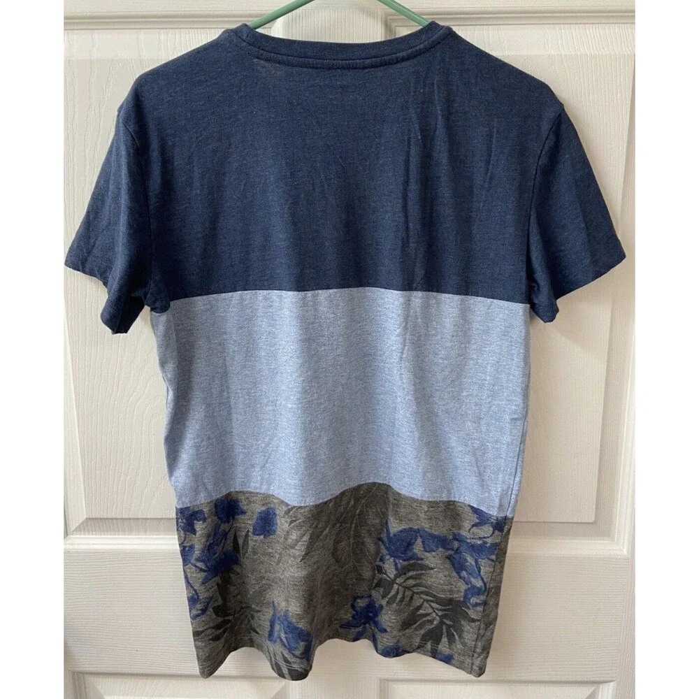 American Eagle Color Block T Shirt Womens Size S Blue Crew Neck Short Sleeved